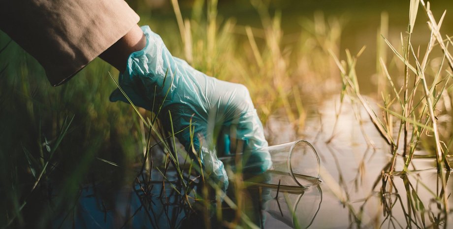 анализ воды из реки