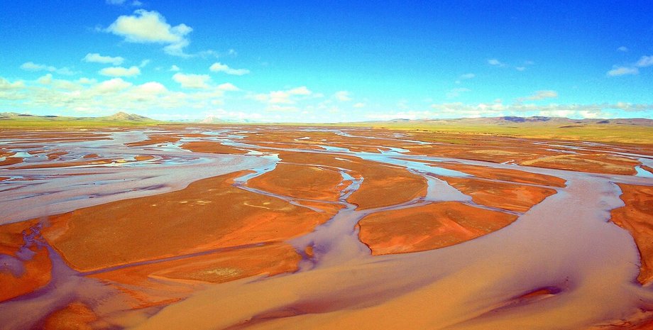 Найден способ спасти самую длинную реку Евразии от вымирания: потребовались радикальные меры»>