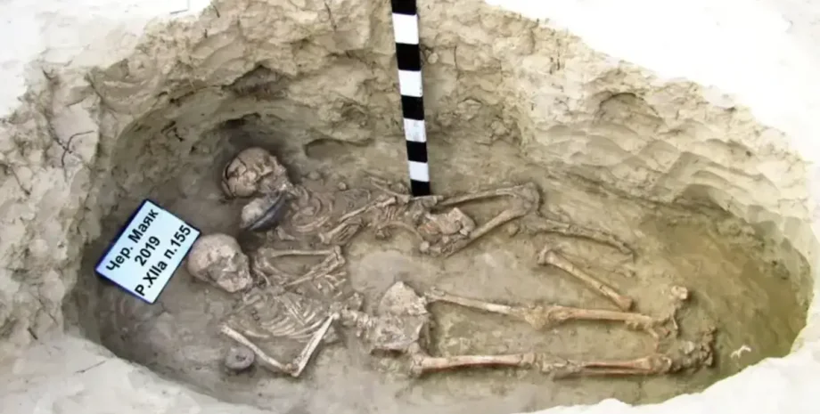 Опасная находка: украинские ученые идентифицировали вещество из скифского захоронения (фото)»>