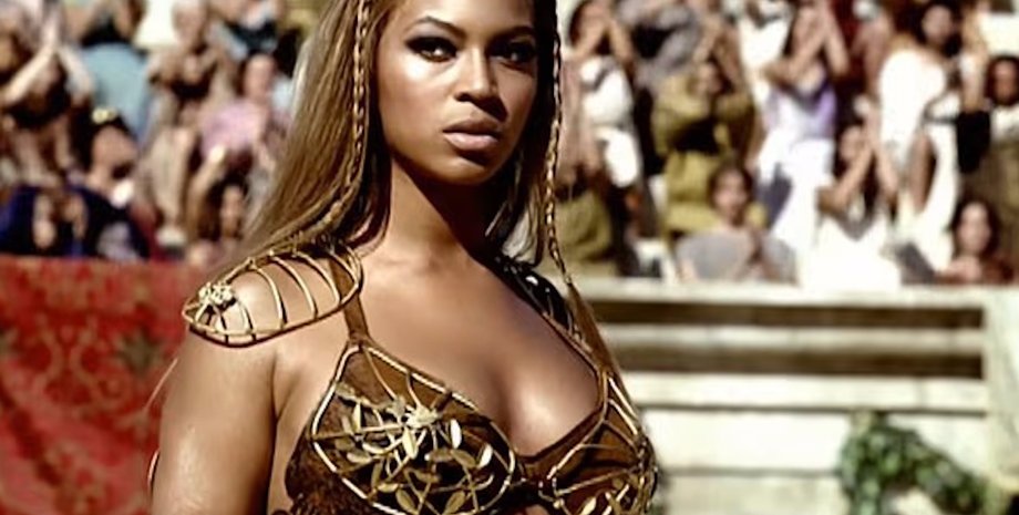 женщина гладиатор